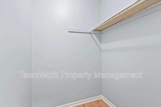 Building Photo - 121 Canvasback Dr