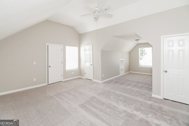 Building Photo - 411 Berkshire Pl