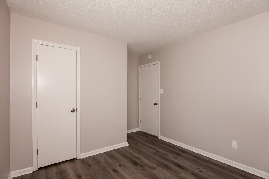 Building Photo - 9105 Eaker Ct