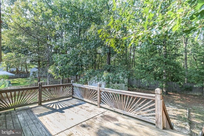 Building Photo - 7303 Sunset Ridge Ct