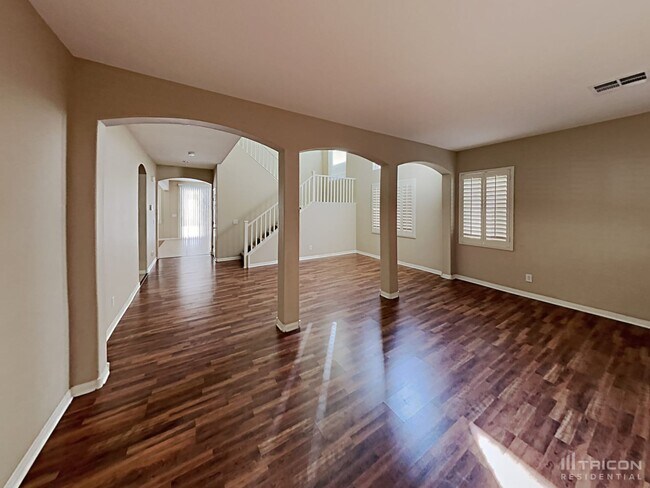 Building Photo - 6220 Canada Goose St