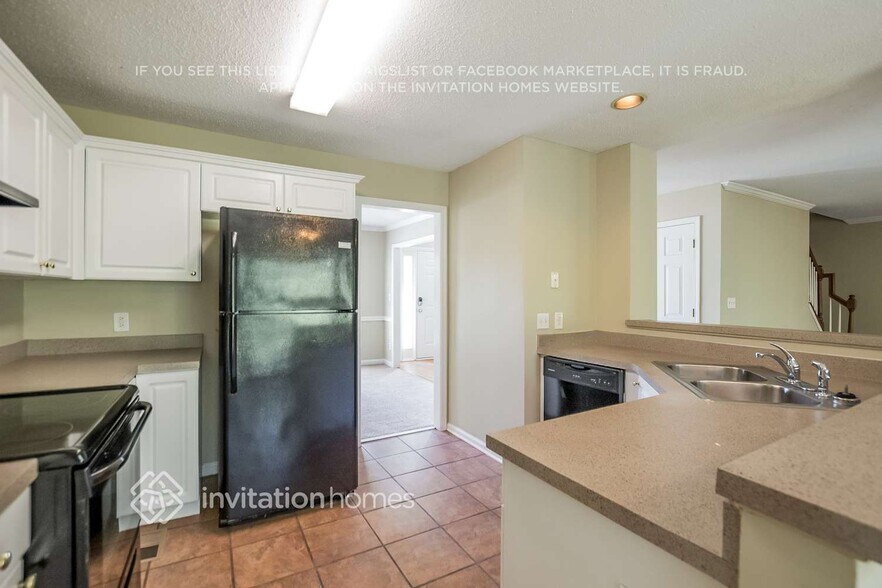 Building Photo - 361 Hunters Creek