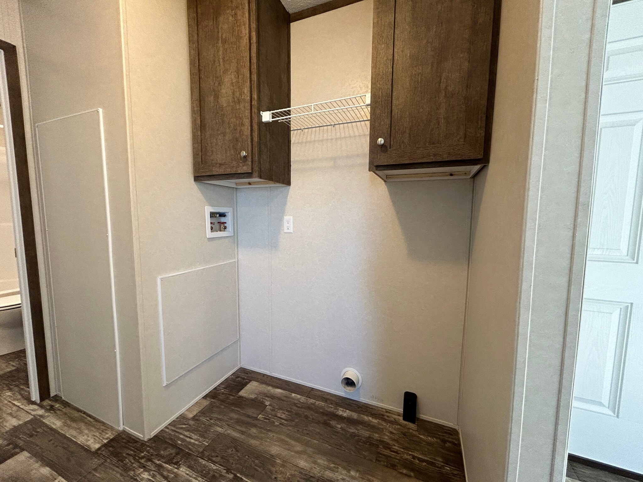 Building Photo - 18 Skeena St