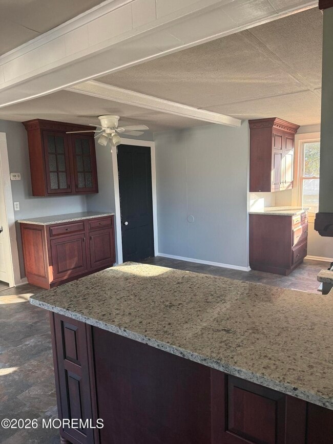 Building Photo - 6 W Pleasant Grove Rd