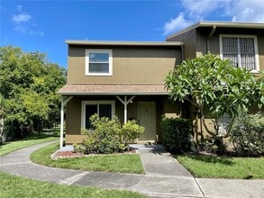 Building Photo - 6902 San Mateo Ct