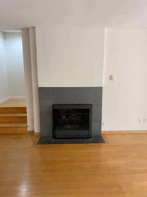 Building Photo - 913 17th St