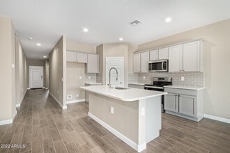 Building Photo - 24147 W Verlea Dr