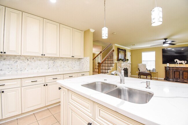 Building Photo - 19822 Breezy Cove Ct