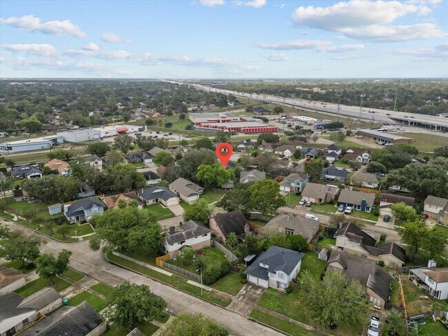 Building Photo - 10919 Kirkbud Ln