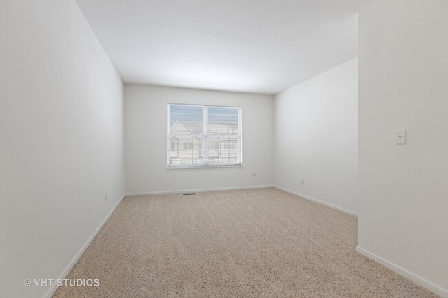 Building Photo - 406 Mozart Ct