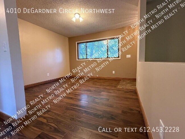 Building Photo - 4010 DeGardner Cir NW