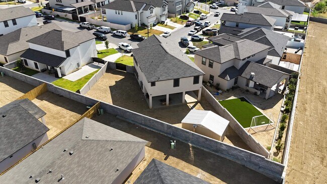 Building Photo - 2501 Galloway Dr
