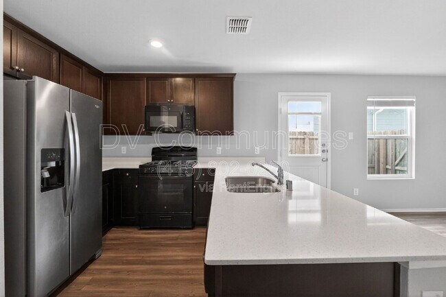 Building Photo - 5504 Berea St