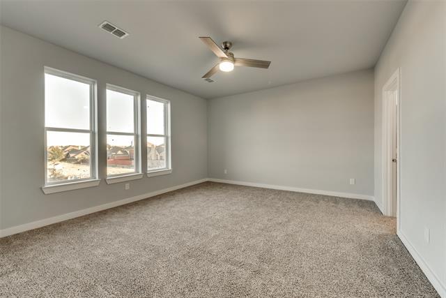 Building Photo - 5827 Rivendell Dr