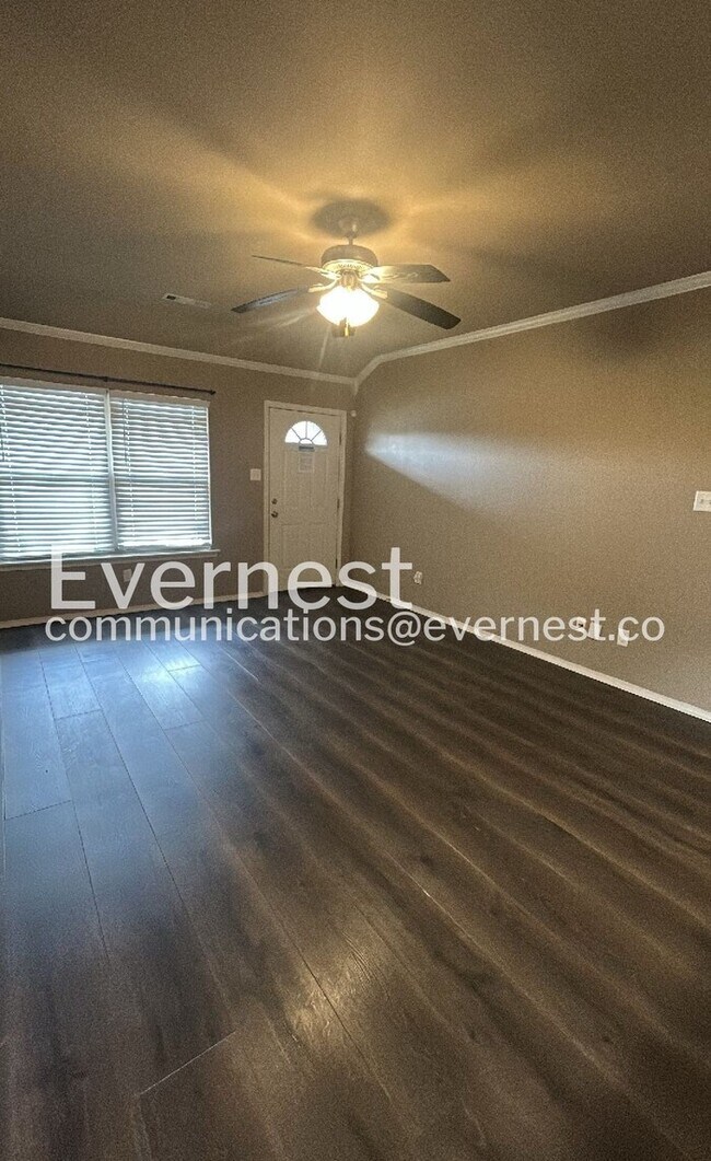 Building Photo - 12009 Big Ridge Cir