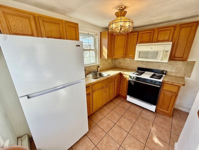 Building Photo - 14 Amity St