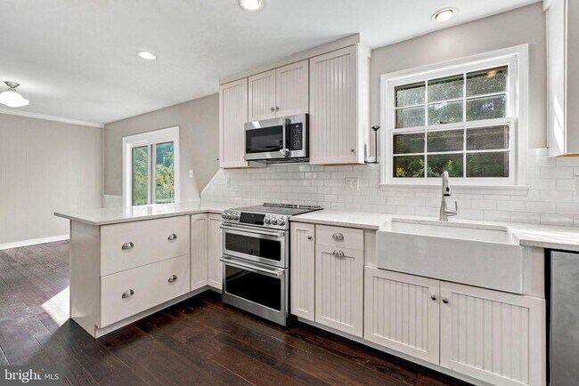 Building Photo - 9209 Antelope Pl