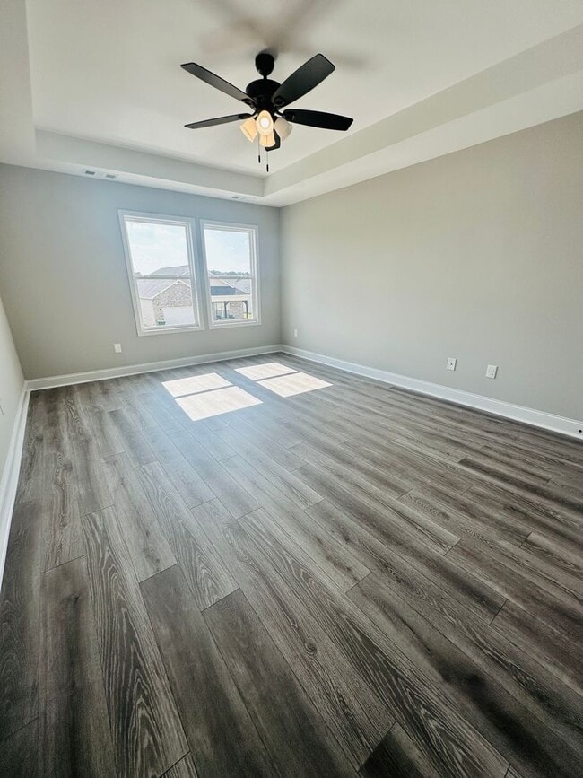 Building Photo - 226 Beau Claire Cir