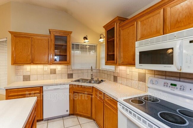 Building Photo - 4505 Vahrenkamp Dr