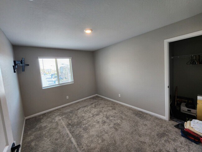 Building Photo - Upgraded 3-Bedroom with a Pool in a Gated Community