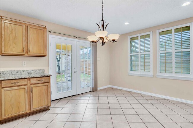Building Photo - 1007 Lowndes Ln