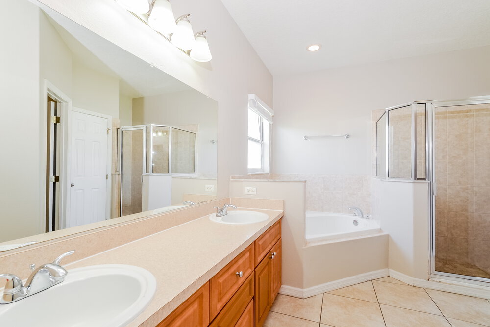 Building Photo - 184 Aurelia Ct