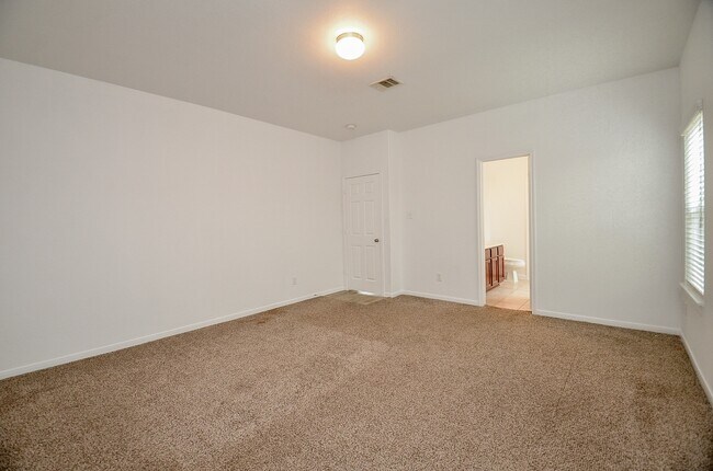 Building Photo - 21723 Britton Hill Way