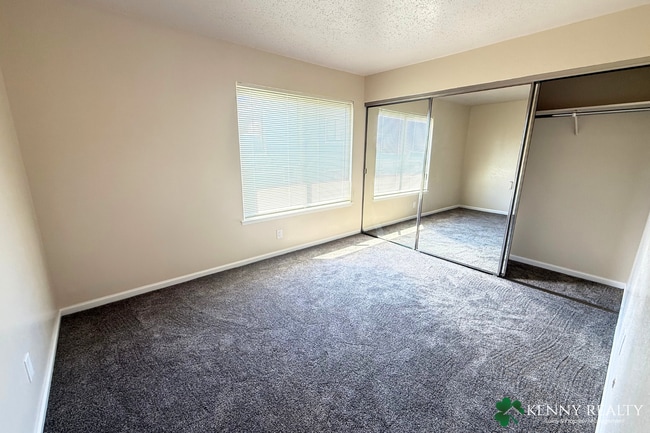 Building Photo - Comfortable 4-Bedroom, 2.5-Bath Home with ...