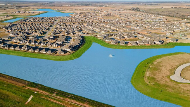 Building Photo - 2060 Terra Rose Dr