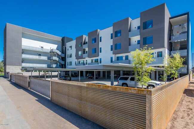 Building Photo - 1130 N 2nd St