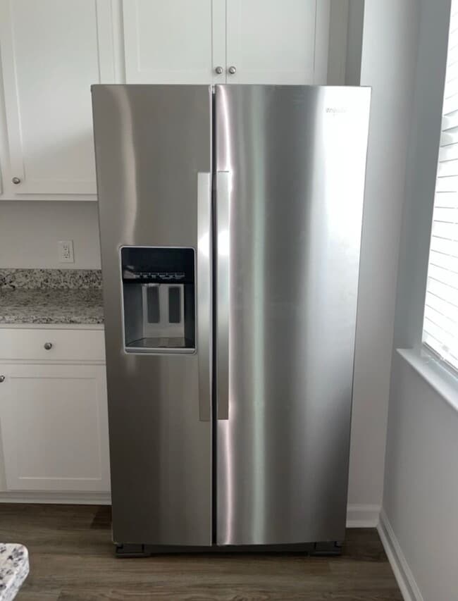 Building Photo - Available Soon!