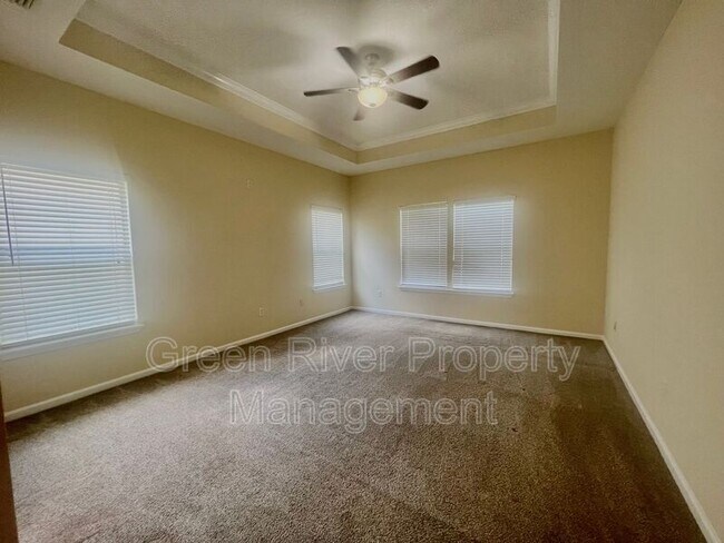 Building Photo - 2074 Heritage Oaks Ct