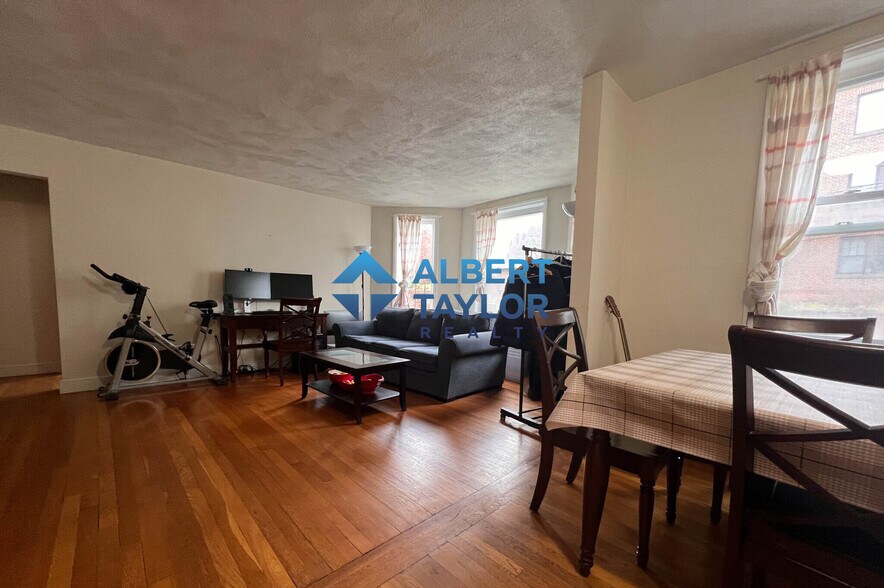 Primary Photo - 311 Tappan St