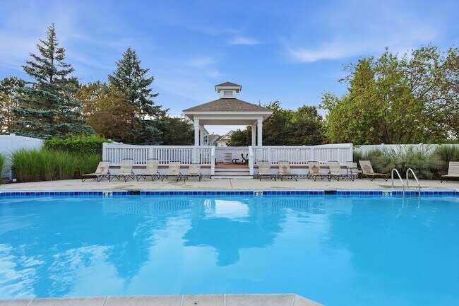 Building Photo - 3133 Falling Waters Ln