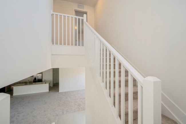 Building Photo - 12290 SW 44th Ct