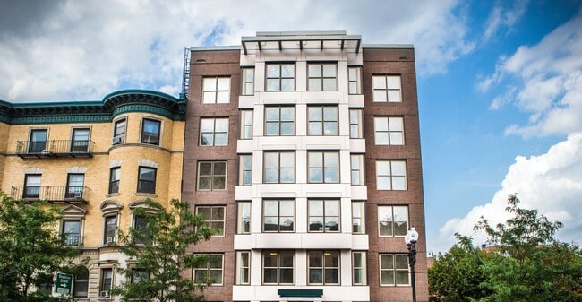 Building Photo - 1085 Boylston Street