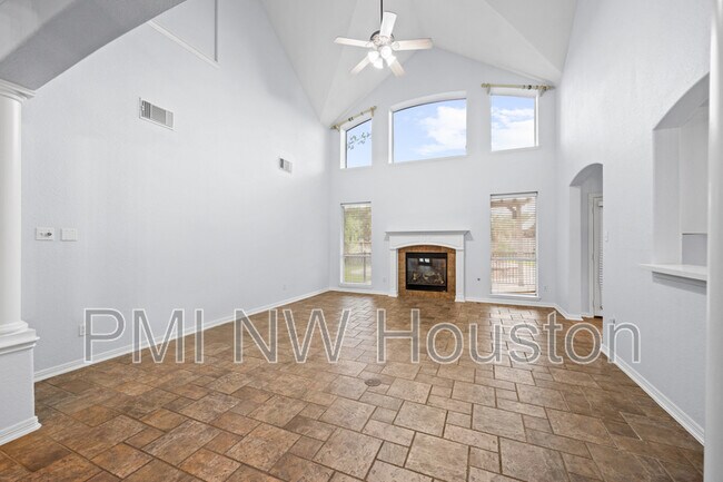 Building Photo - 10311 Pitcataway Dr