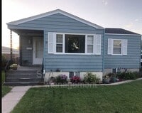 Building Photo - 1611 Crook Ave
