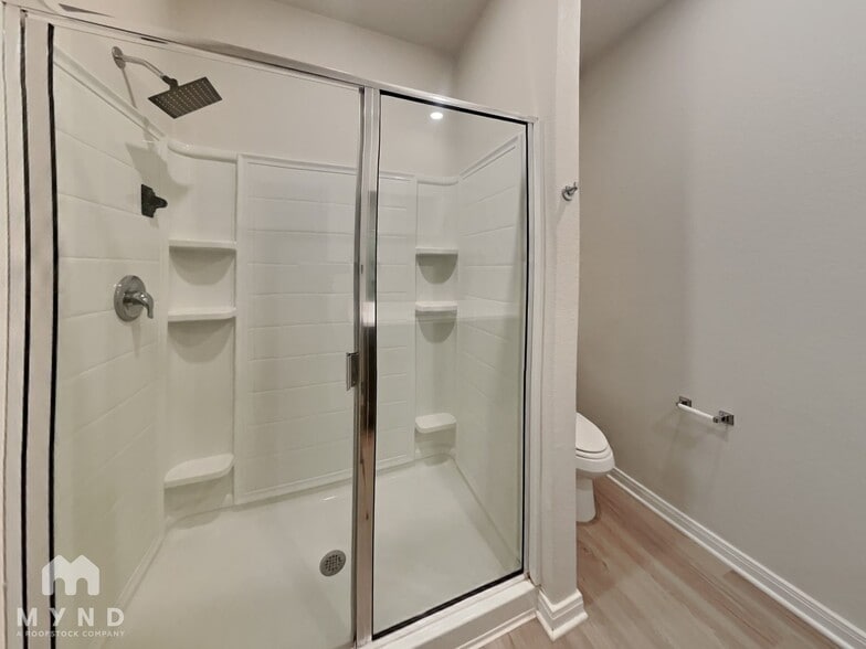 Building Photo - 15507 Caramel Spgs Dr