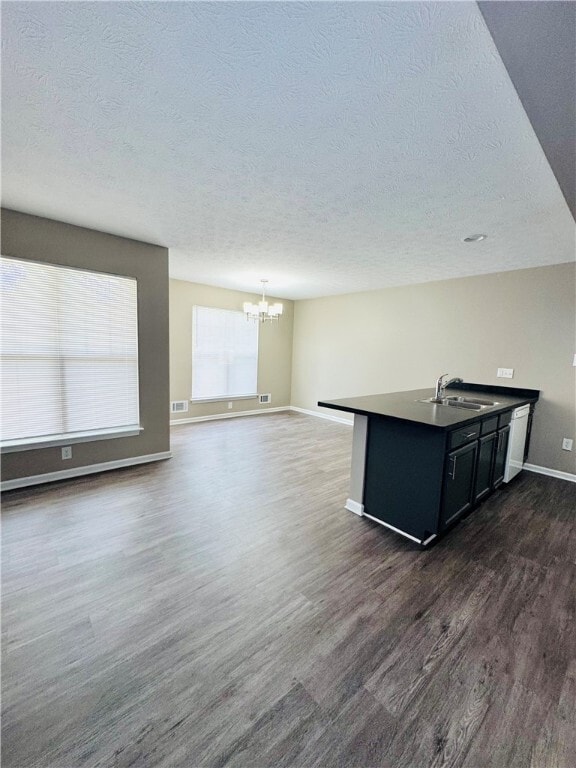 Building Photo - 769 Royal Sunset Dr