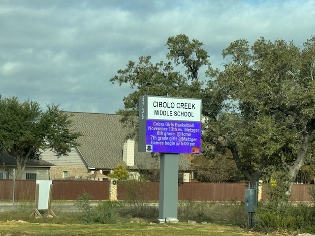 Building Photo - 22109 Akin Path