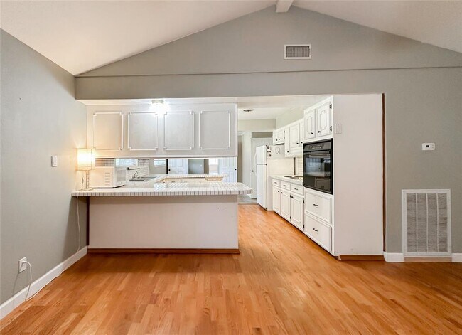 Building Photo - 11418 Cypress North Houston Rd