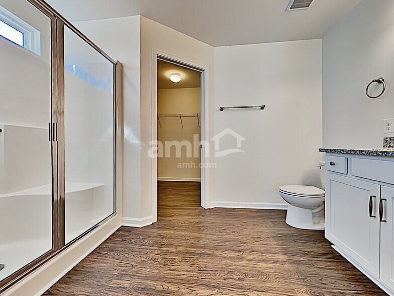 Building Photo - 1506 SanBorll Landing Dr