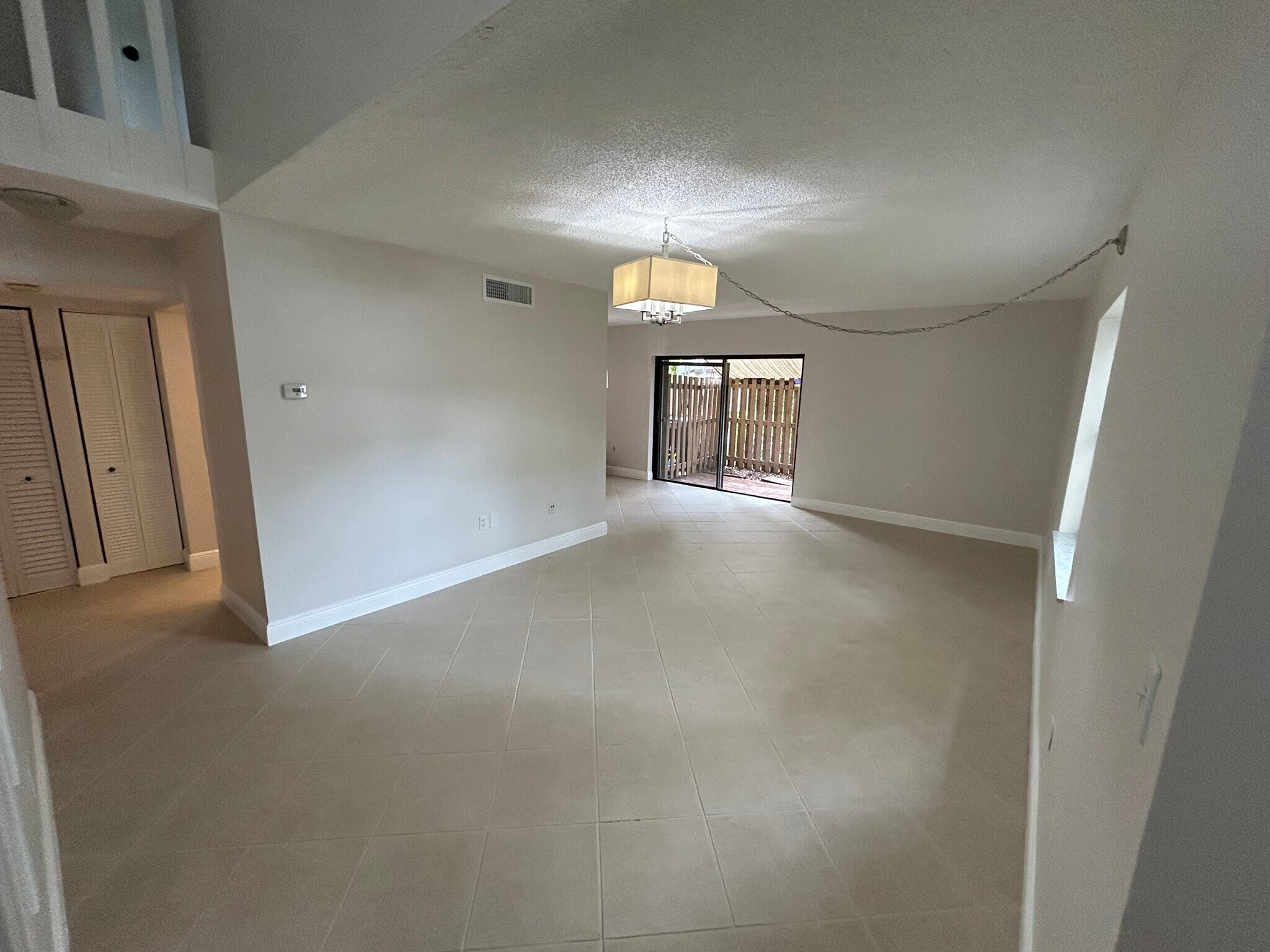 Building Photo - 11487 SW 109th Rd