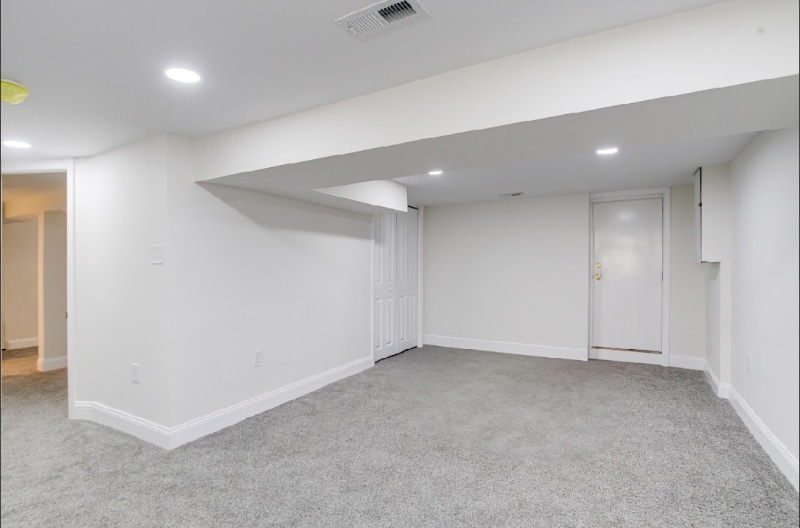 Building Photo - 4202 Fairview Ave