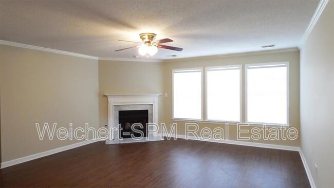 Building Photo - 110 S Walnut Bend Rd