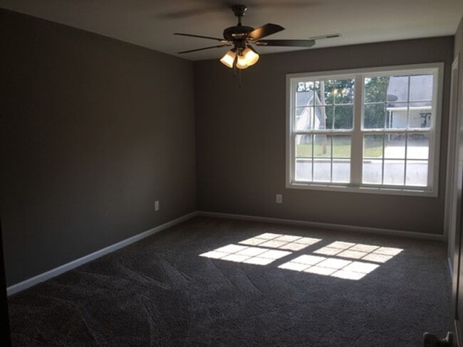 Building Photo - 3/2 House in West Rome $1,295