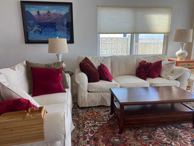 Building Photo - GREAT PRICE!  Gulf Horizon, Gulf Front, 2BR/2BA 1st Floor Condo