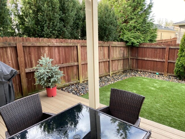 Building Photo - 5222 NE 129th Ave