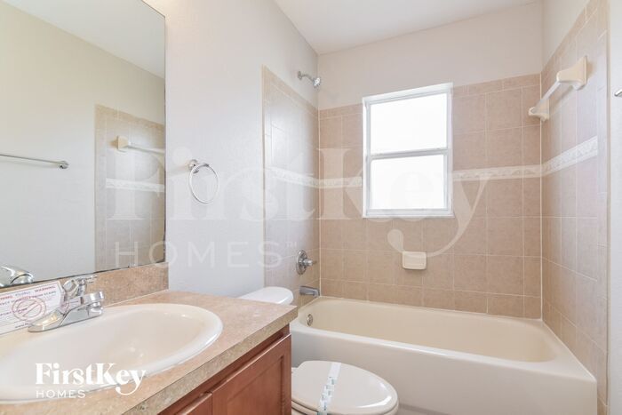 Building Photo - 3558 Marsh Wren St